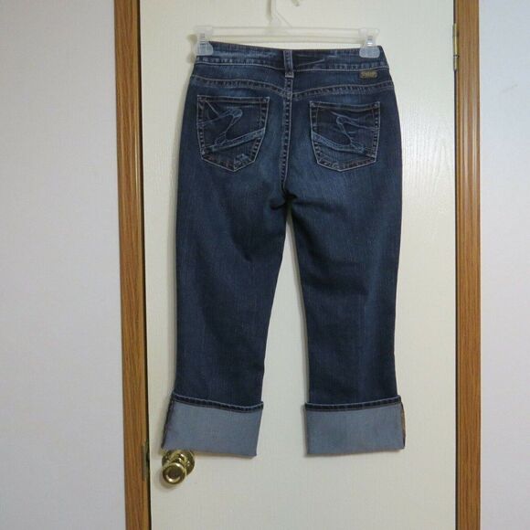 Silver Jeans Women’s Size W26 Suki Capri Mid Rise Medium Wash Distressed Worn - Picture 1 of 12